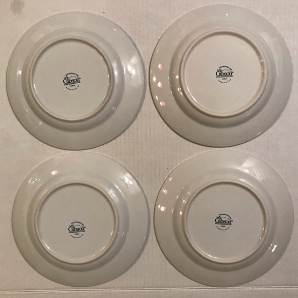 Set Of 4 Vintage Gibson “Holiday Cardinal” Plates 8” - Picture 3 of 7